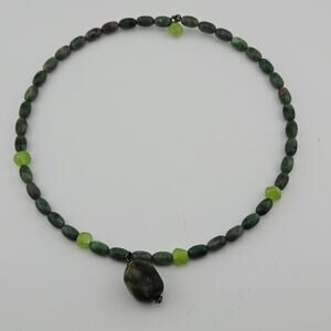 Green Stone Beaded Choker Wire Necklace Hippie Bohemian Earth Tone Forest Nymph